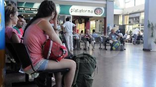 Esta noche podría quedar de forma definitiva ratificado el paro de micros de larga distancia
