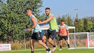 Argentina volvió a entrenar en el predio de Ezeiza de cara al partido en Córdoba.