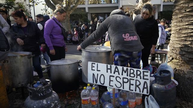 Numerosas organizaciones marcharon hasta Tribunales Federales (Oroño 940) para pedir por 