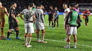 Colón se quedó sin gol en la recta final y lo sufre en la tabla