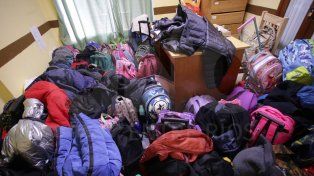 Las mochilas de los alumnos fueron guardadas en una oficina por amenaza de bomba en escuela Juan B. Terán.