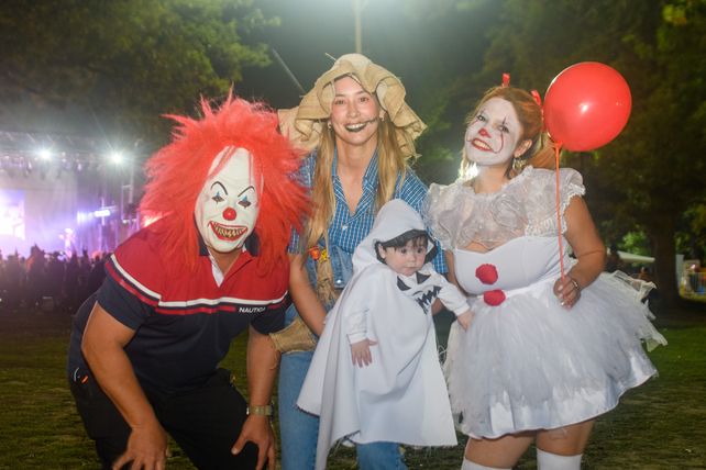 Sergio Rodríguez, Sabrina Gómez, Vanesa Márquez y Máximo.  