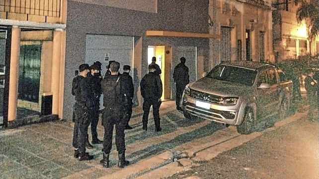 Desactivaron una fiesta clandestina con más de 150 personas en pleno centro de Paraná
