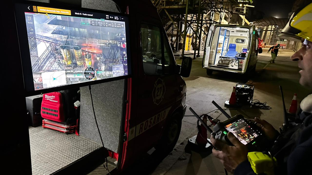 Bomberos Voluntarios de Rosario aportaron un dron en el operativo por el incendio en Nueva Vicentin