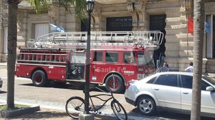 Un hombre se roció con combustible en Casa de Gobierno