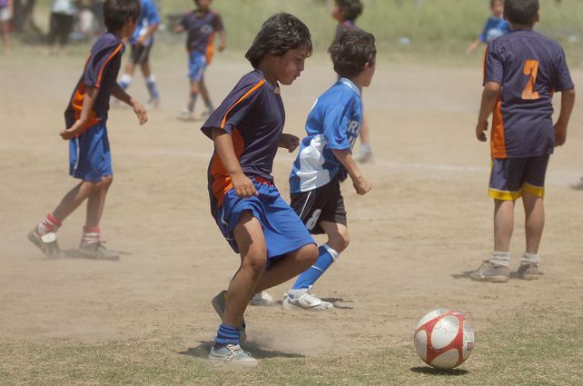 Cómo podrán volver a practicar deportes los menores de 12 años en Santa Fe