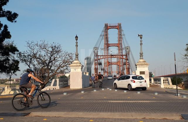 [Galería de fotos] Alta circulación de la población en espacios públicos este sábado