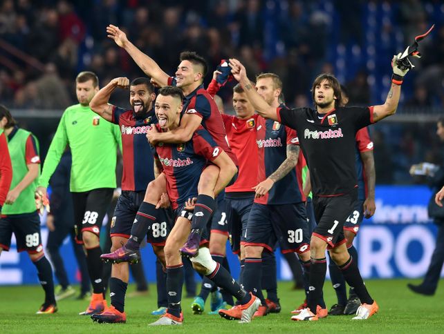 Gio Simeone se despachó con un doblete en el triunfo de Genoa sobre el líder Juventus