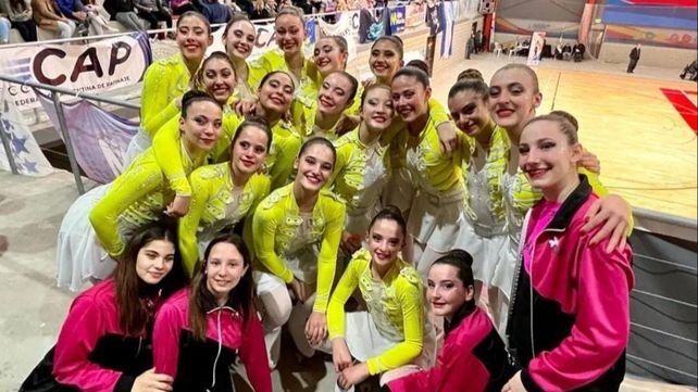 Las jóvenes mujeres de Shiric Precision se consagraron campeonas del Mundial de deportes de ruedas que se disputó en Buenos Aires.
