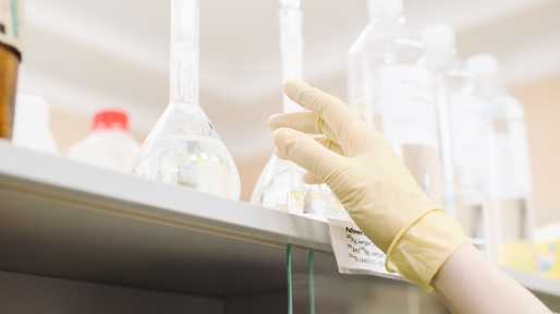 La Anmat suspendió un laboratorio de Rosario y prohibió todos sus productos