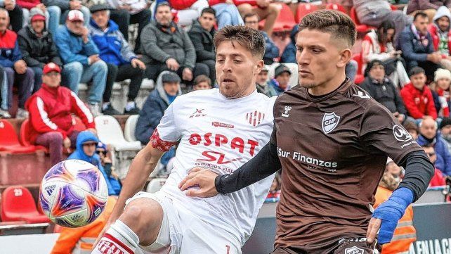 Unión y Platense están igualados en el historial en Primera División. Unión y Platense están igualados en el historial en Primera División.