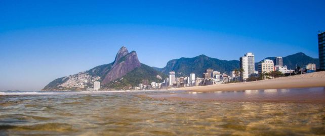 Fuerte contaminación de playas brasileñas