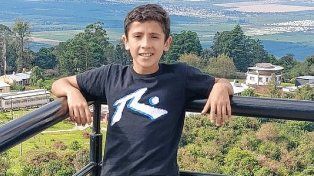 El niño electrocutado en la casa del cura vuelve con su familia