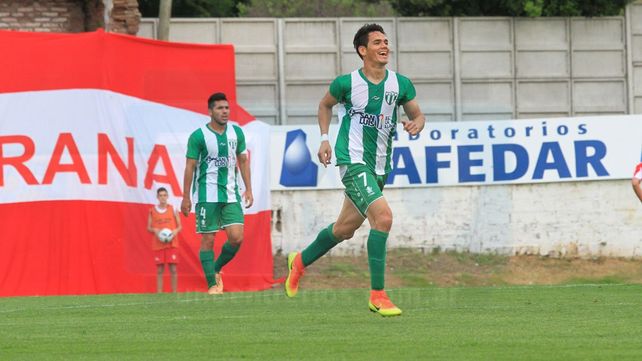 Otra derrota del Decano ante un rival directo