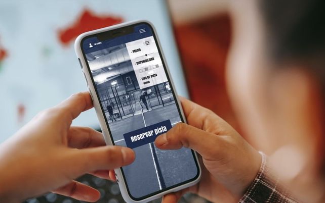 El celular dirige la revolución digital en Argentina