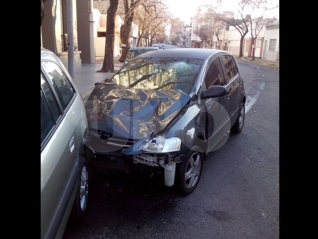 Espectacular triple choque en avenida Urquiza y Juan de Garay de Santa Fe