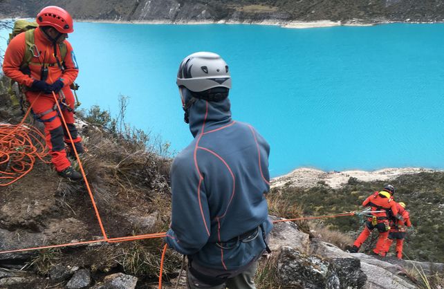 Labores de rescate tras el accidente mortal de Ian Shwer y Juan Pablo en el Nevado Caraz (Perú)&nbsp; &nbsp; &nbsp; &nbsp; &nbsp; &nbsp; &nbsp; &nbsp; &nbsp; 