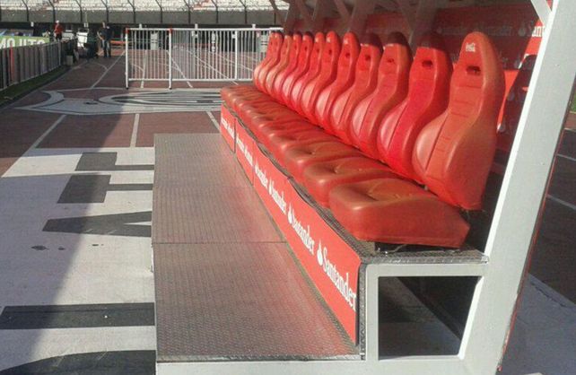 La AFA acordó también extender los contratos de los técnicos