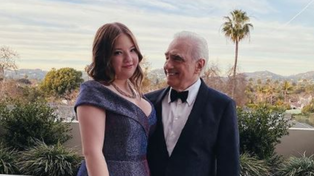 Martin Scorsese junto a Francesca, su hija de 23 años con quien realiza videos en Tik Tok.