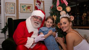 Papá Noel llegó al shopping Alto Rosario