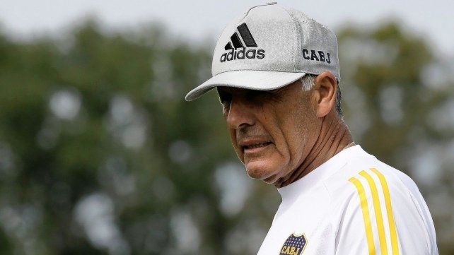 Miguel Russo dirigió su primera práctica en el tercer ciclo como DT de Boca.