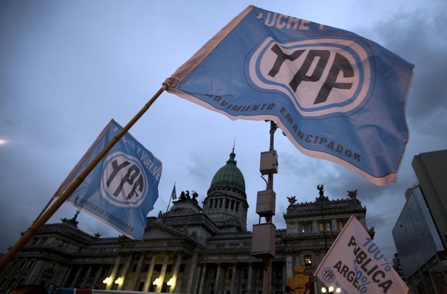 La Argentina recibió un revés en la Justicia de Estados Unidos en el proceso por la expropiación de la petrolera.