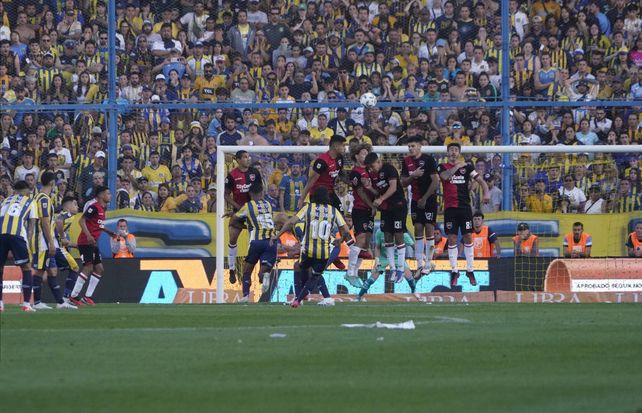 El clásico que Central ganó con tito libre de Malcorra fue el inicio del camino al título en el ciclo de Miguel Ángel Russo.