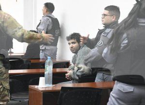 Piden 15 y 14 años de prisión para los imputados por el atentado contra la ex vicepresidenta 