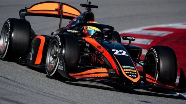 Nicolás Varrone con el equipo Van Amersfoort Racing.
