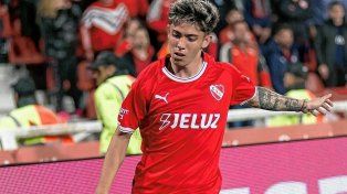 El volante de Independiente, Santiago Toloza, se lesionó ante Rosario Central.