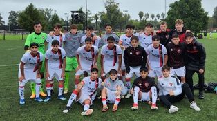 La 8ª de Newells le hizo 6 goles a Deportivo Riestra,