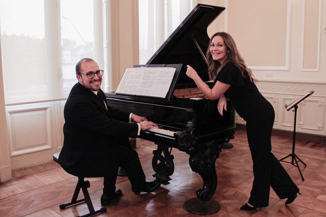 Juan Aneiros Monti y Luciana Tourné.