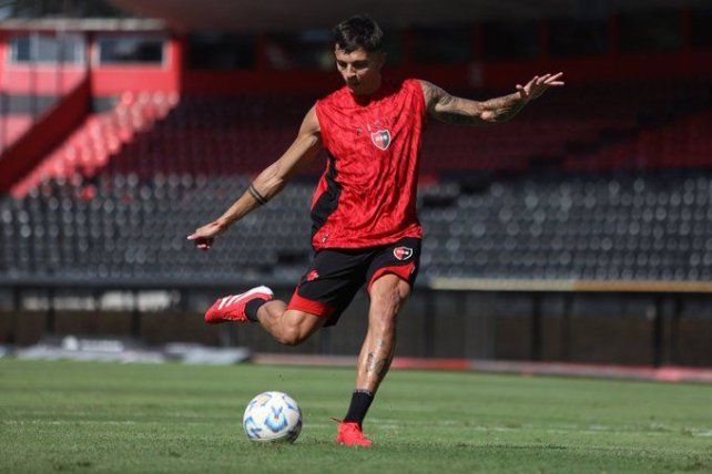 El juvenil Thiago Gigena está entre los concentrados de Newells.