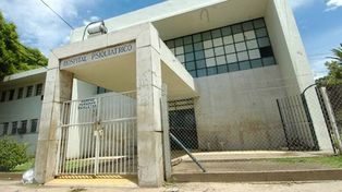 El Hospital Mira y López presenta dificultades en la atención por los cortes de luz