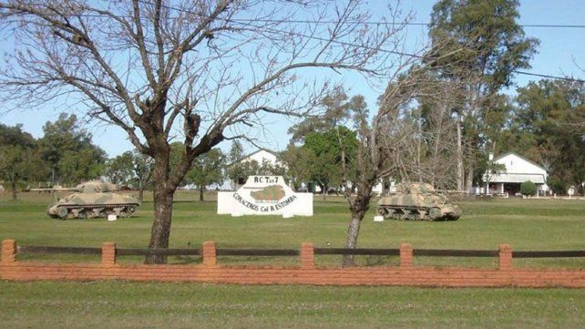 chajarí. El soldado voluntario apareció muerto ayer a la madrugada a la vera del Regimiento de Caballería de Tanques 7