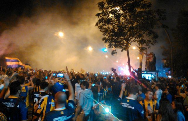 Los vecinos de la ciudad sufrieron los estallidos de la pirotecnia del festejo de cumpleaños de Rosario Central.