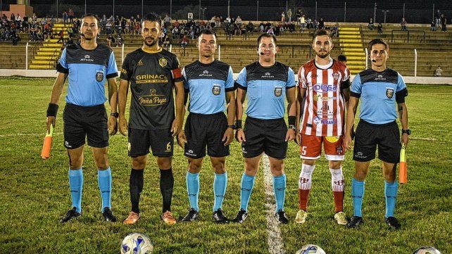 Atlético Paraná ganó por penales en Concordia.
