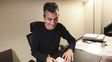 Randazzo firma su candidatura.