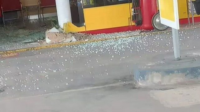Conductor atropelló a un playero en una estación de servicios de San Justo