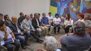 Cristina se reunió con la delegación y con veteranos de guerra