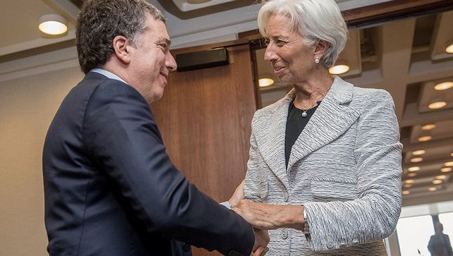 El FMI comenzará a discutir el caso argentino este viernes y prevé alcanzar un acuerdo rápido