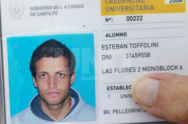 Reclamos a fiscales y policías. Los padres del muchacho pidieron que se profundice la investigación por el crimen.