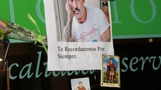 Los hijos de Ricardo Fort tomaron parte del cortejo que le dio el último adiós