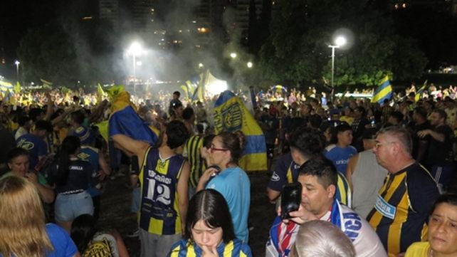 Una explosión auriazul llenó de festejos cada rincón de Rosario