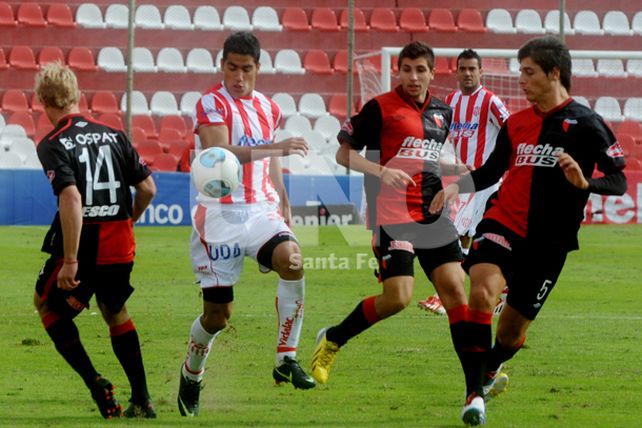 Desahogo Tatengue: Unión derrotó 1 a 0 a Colón luego de un año sin ganar de local
