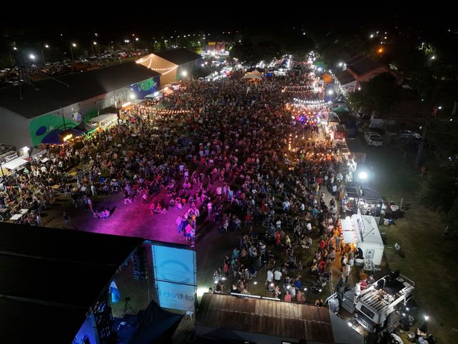 Tres noches a pura fiesta con cerveza artesanal y gastronomía regional en El Trébol