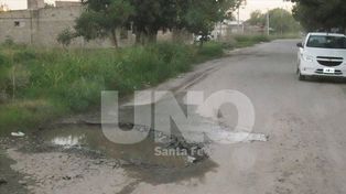 Bº Policial: regresó el 18, pero las calles siguen intransitables