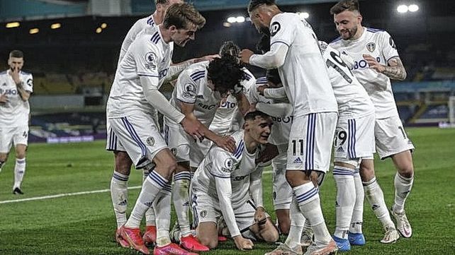 El Leeds de Marcelo Bielsa tuvo su premio sobre el final ante Liverpool.&nbsp;