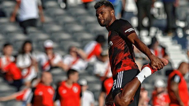 Miguel Borja es titular en River.