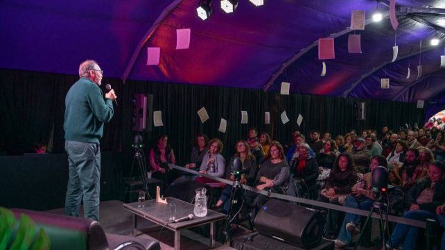 Paraná Lee cierra este lunes con Martín Kohan, Josefina Licitra y una amplia agenda cultural